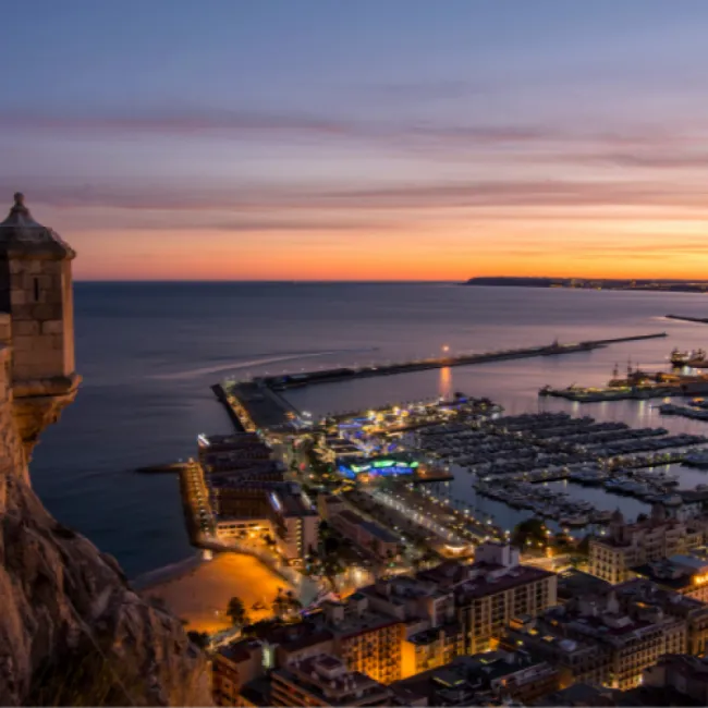 Alicante - piękne miasto na Costa Blanca