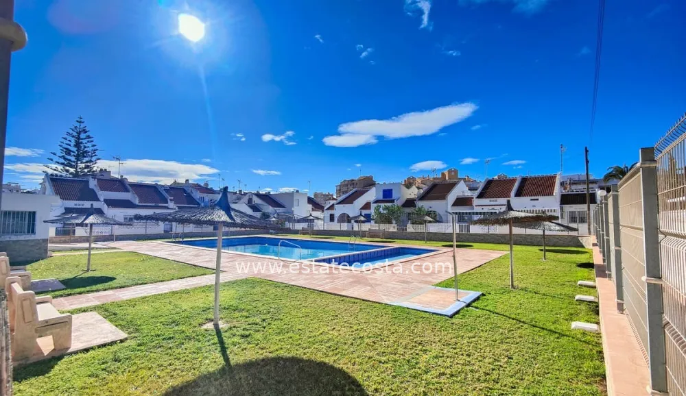 Szeregowiec 70m2  1km od plaży