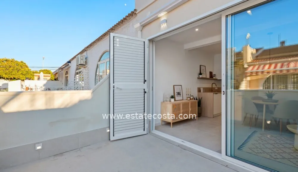 Szeregowiec 60m2  5km od plaży